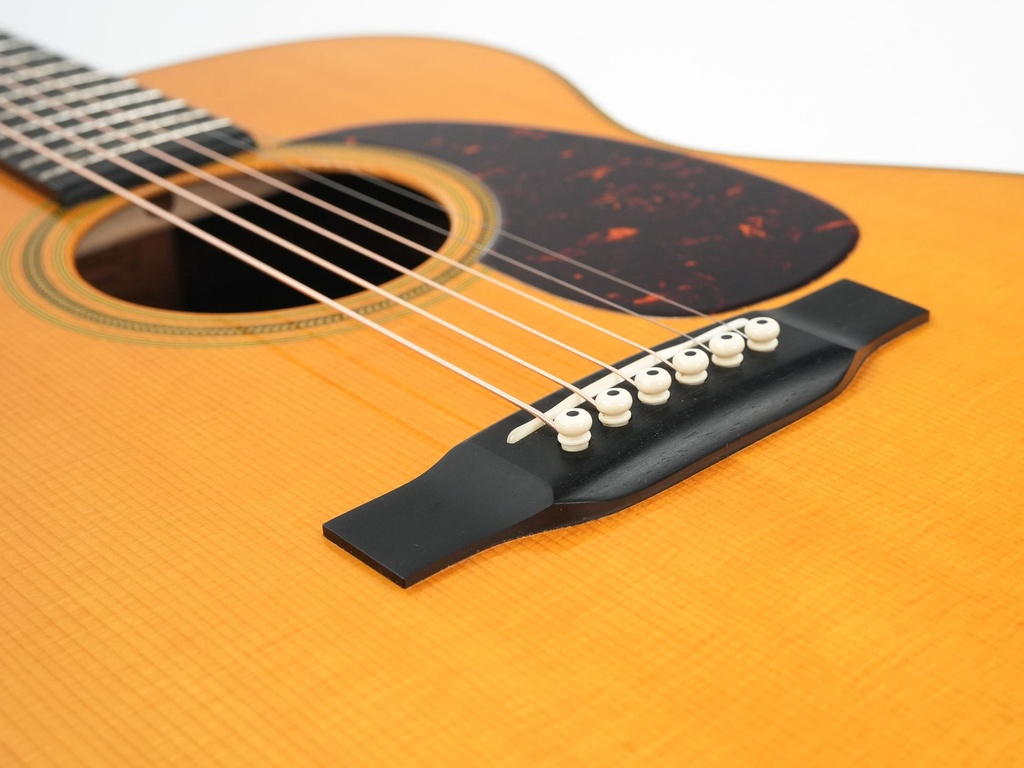 Martin 00028EC Eric Clapton 2018-10.jpg