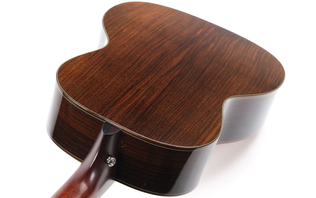 Breedlove Cascade Revival 000-CRe 2011-9.jpg