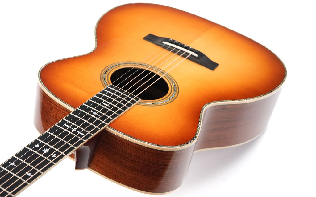 Rozawood RB57 OM Blues 2006-8.jpg