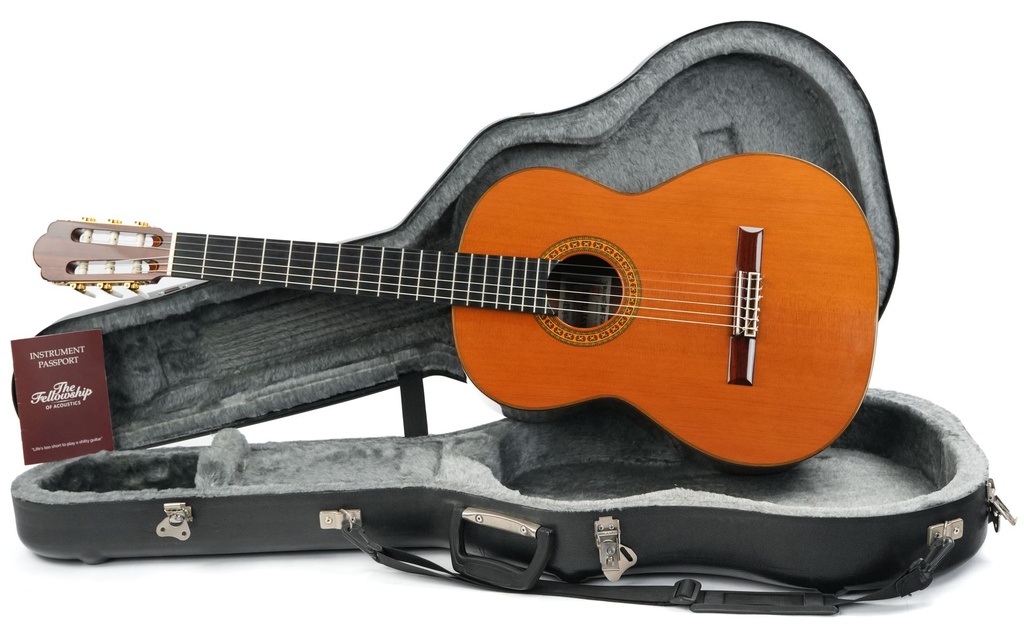 Asturias Standard Concert Spruce Rosewood 2000(?).jpg