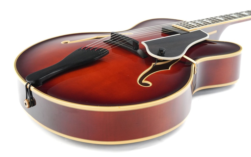 Benedetto Fratello Archtop 2002-13.jpg