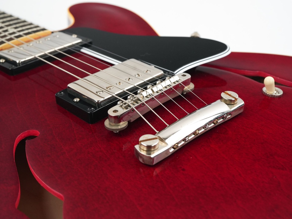 Gibson 1961 ES335 Reissue VOS Sixties Cherry B-Stock-10.jpg