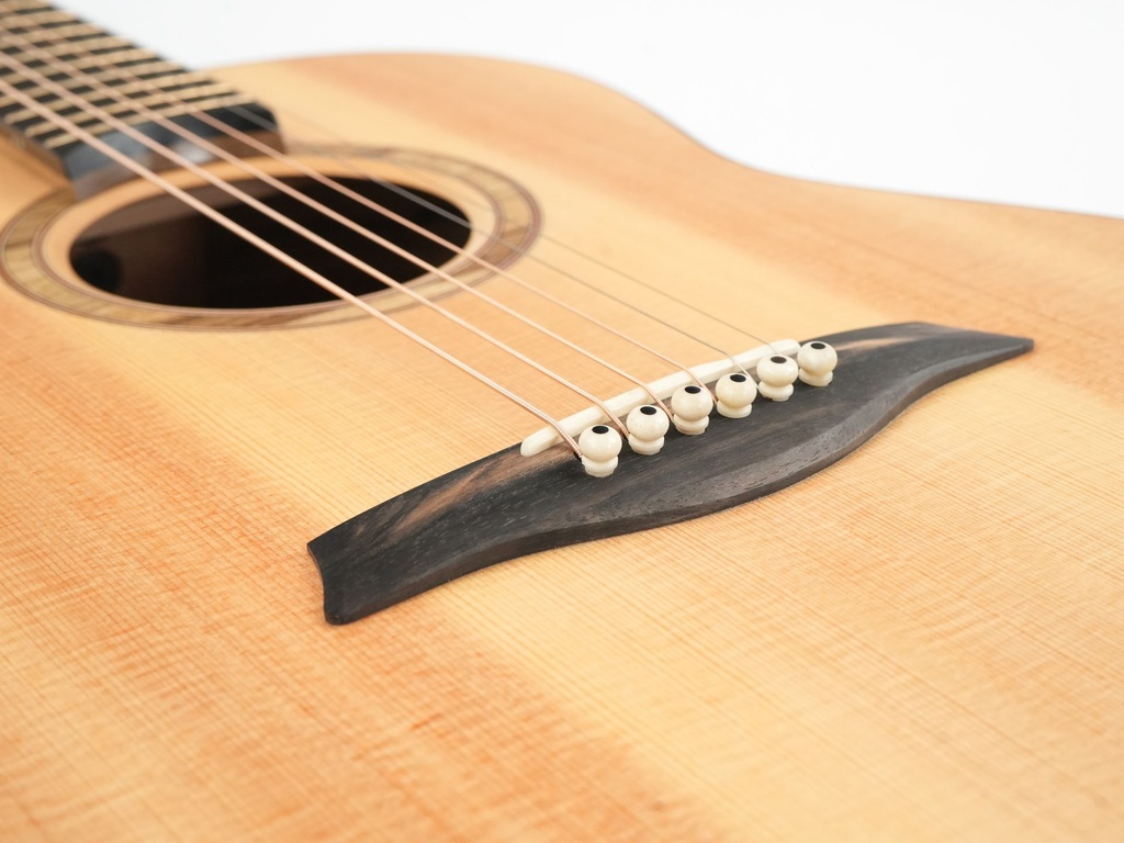 Sergei de Jonge Grand OM Black Limba Spruce-10.jpg