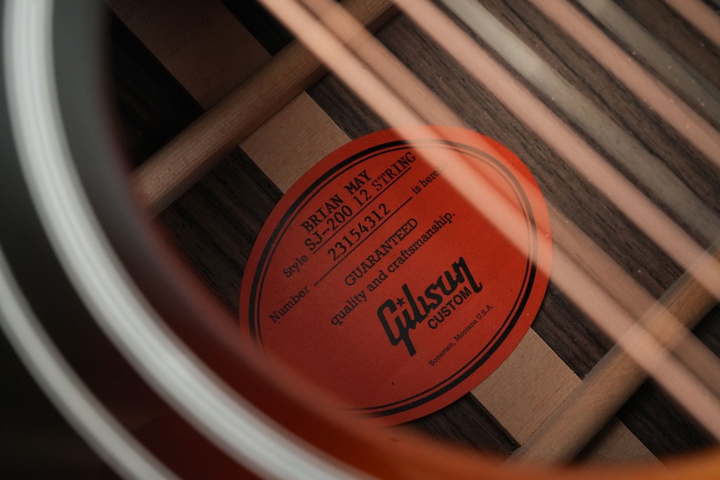 Gibson Brian May SJ200 12 String Vintage Sunburst 2024-12.jpg