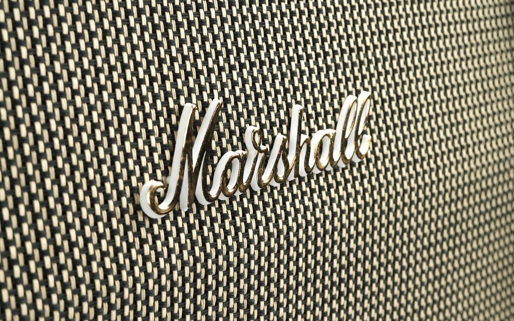 Marshall 2x12 Speaker cabinet 2-4.jpg
