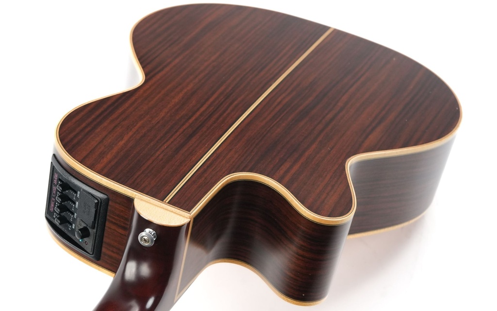 Takamine EN48C 1992-9.jpg