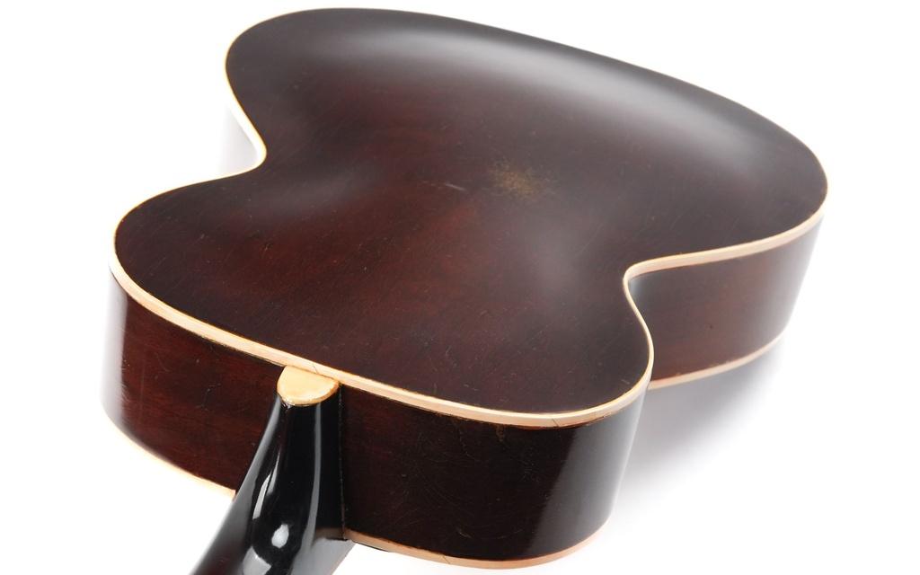 Epiphone Byron 1951-9.jpg