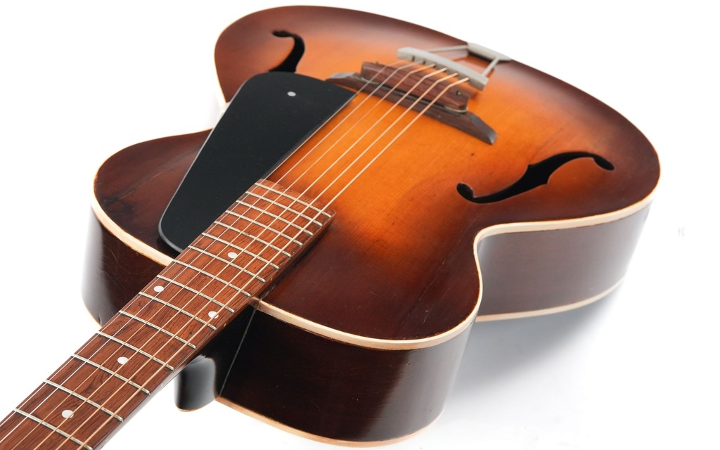 Epiphone Byron 1951-8.jpg