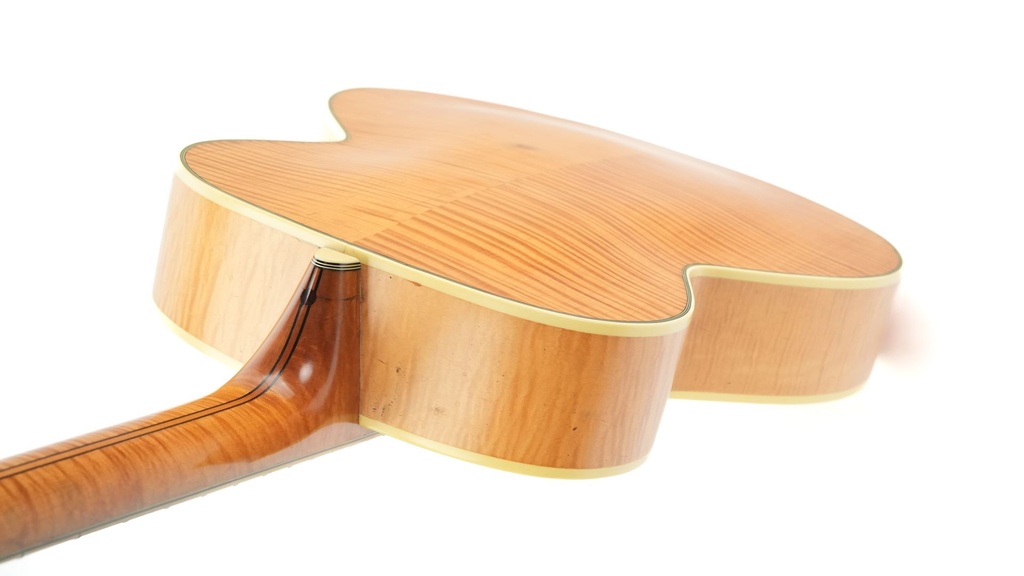 Stromberg DeLUXE 1929-1932-9.jpg