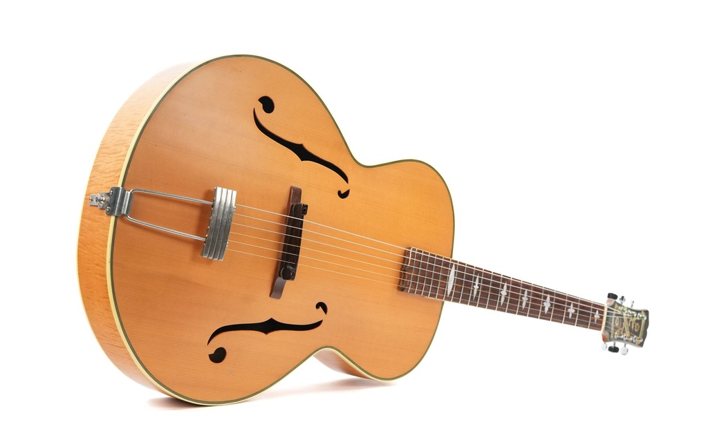 Stromberg DeLUXE 1929-1932-13.jpg