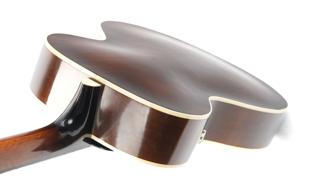 Epiphone Zenith 1939-9.jpg