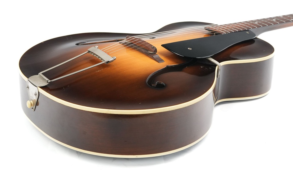 Epiphone Zenith 1939-12.jpg