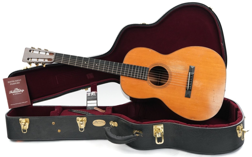 Martin 00018 Mahogany Spruce 1926.jpg