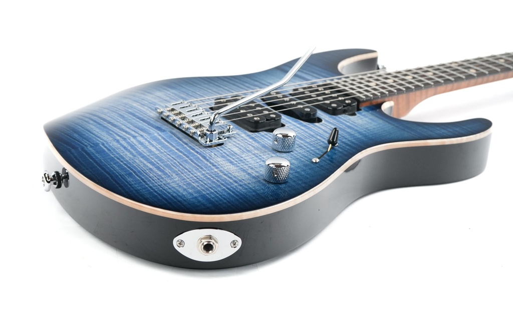 Suhr Modern Custom Trans Whale Blue Burst-12.jpg