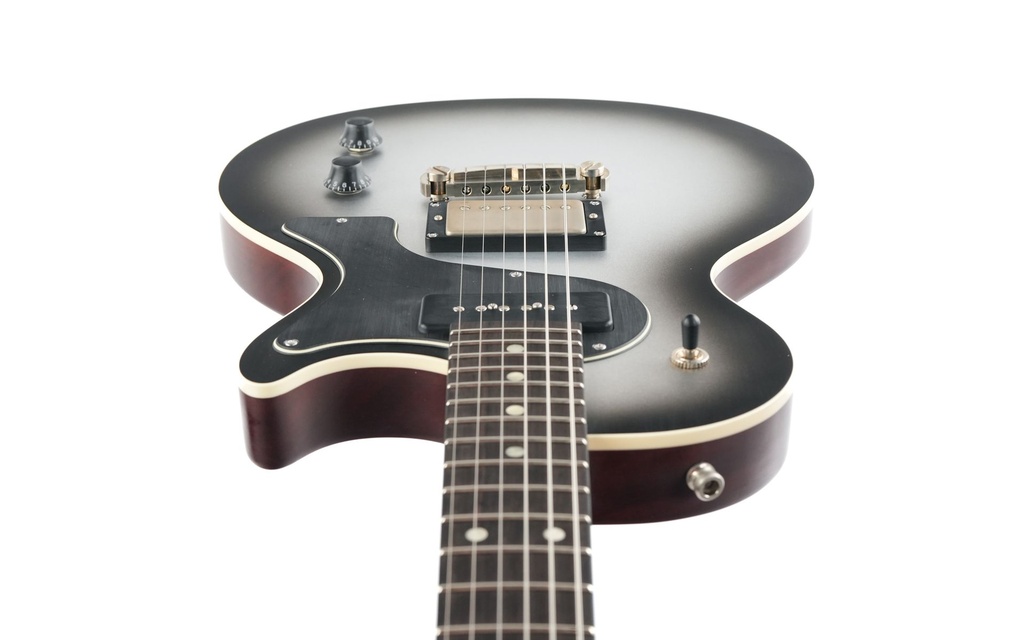 Nik Huber Krautser II Silver Burst 2024-13.jpg