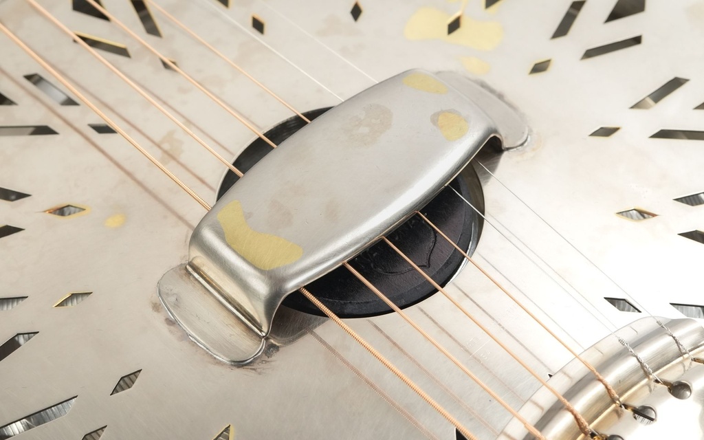 National Style O 14 Fret Replicon-10.jpg