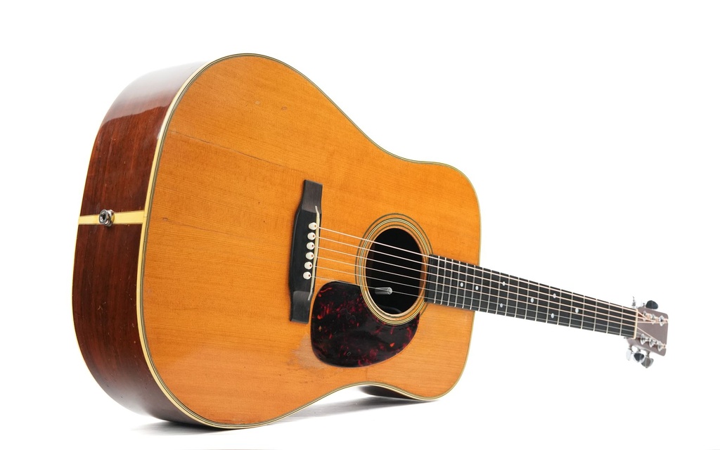 Martin D28 1964-18.jpg