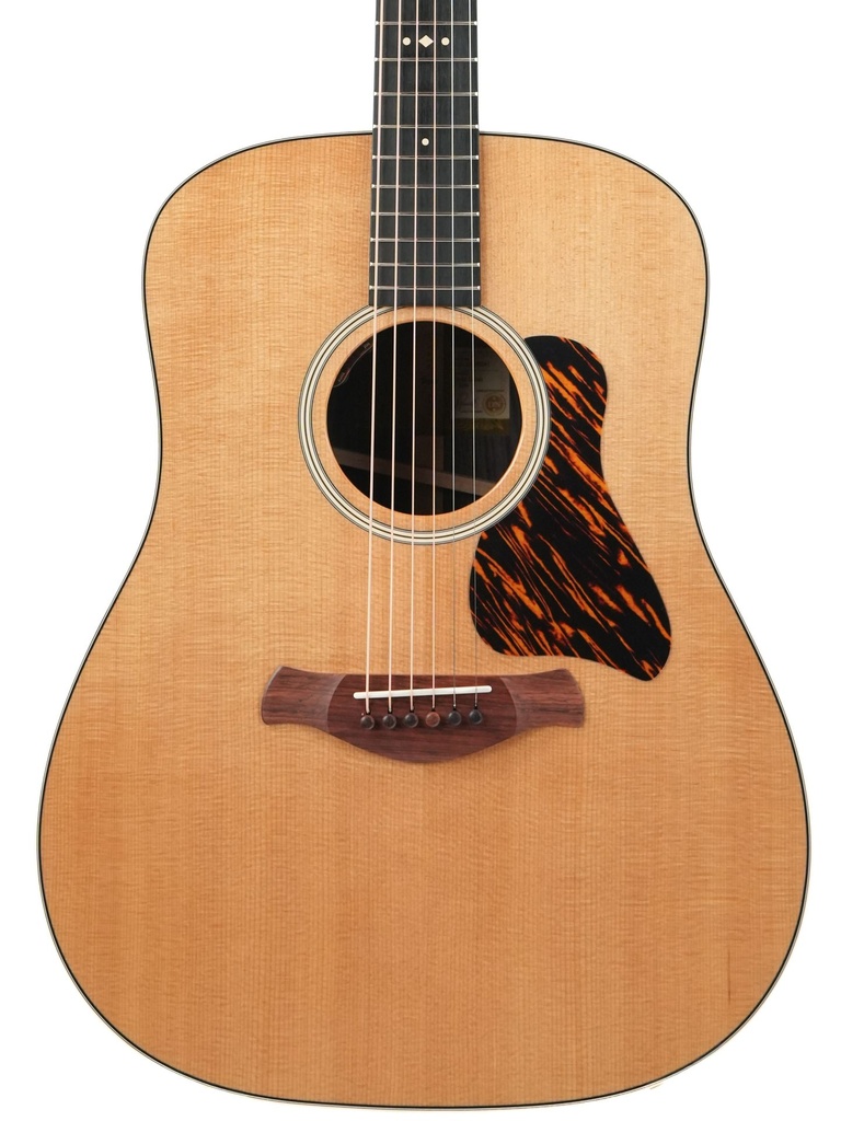 Taylor Gold Label 710e Natural-3.jpg