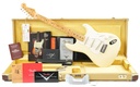 Fender '55 Stratocaster Vintage White Blonde Journeyman.jpg