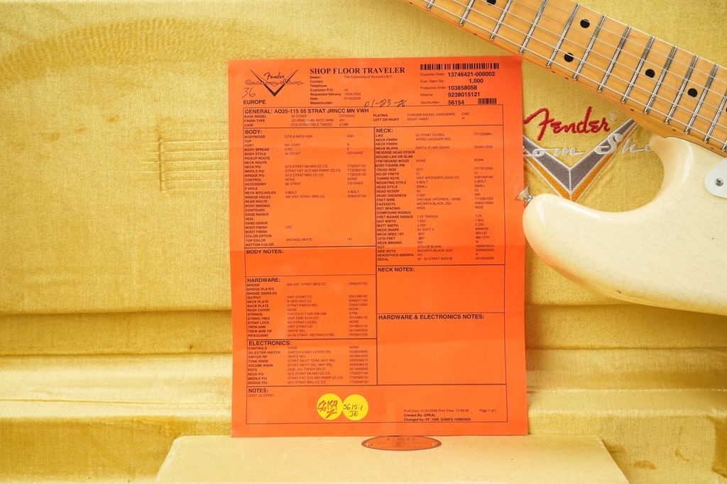 Fender '55 Stratocaster Vintage White Blonde Journeyman-2.jpg