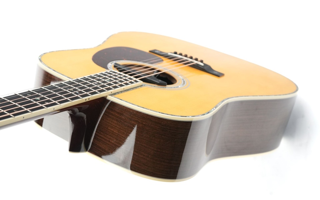 Martin D42 Standard Refresh 2025-8.jpg