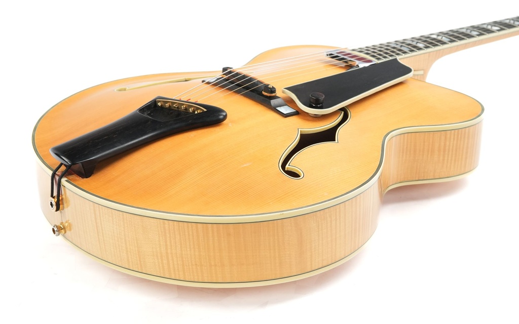 Elferink Archtop Spruce Flamed Maple Natural 1996-13.jpg