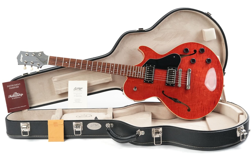 Collings SoCo Deluxe Faded Red 2015.jpg