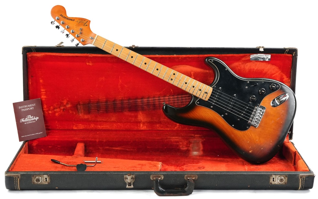 Fender Stratocaster Sunburst 1979-1.jpg