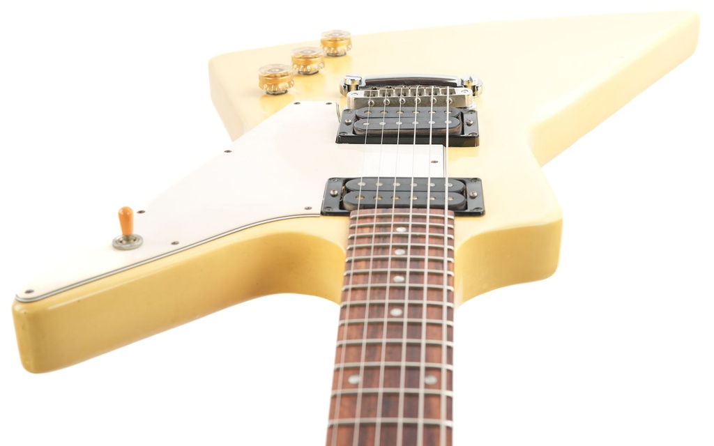 Gibson Explorer Polaris White 1989-12.jpg