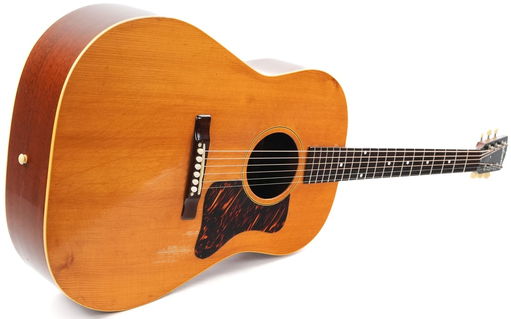 Gibson J35 1941?-11.jpg