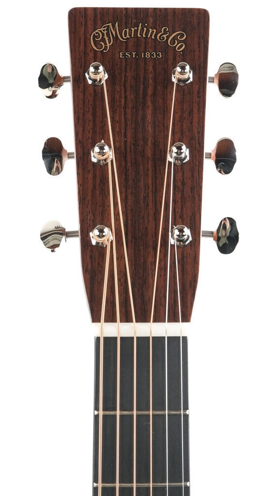 Martin D28 Standard Refresh Natural 2025-4.jpg