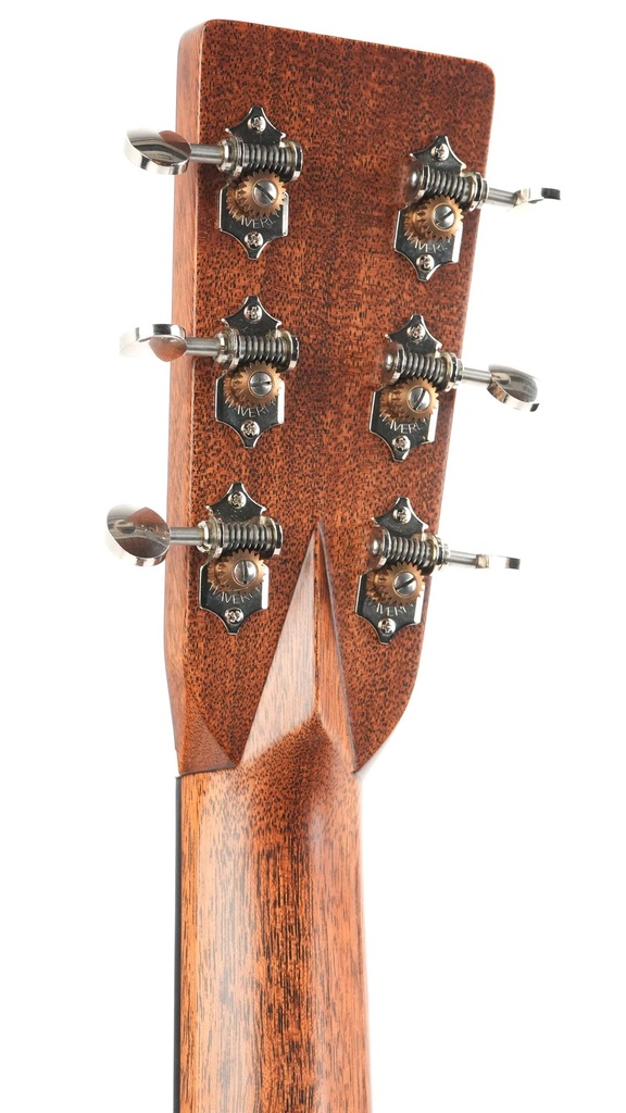 Martin OM28 Standard Refresh Natural 2025-5.jpg