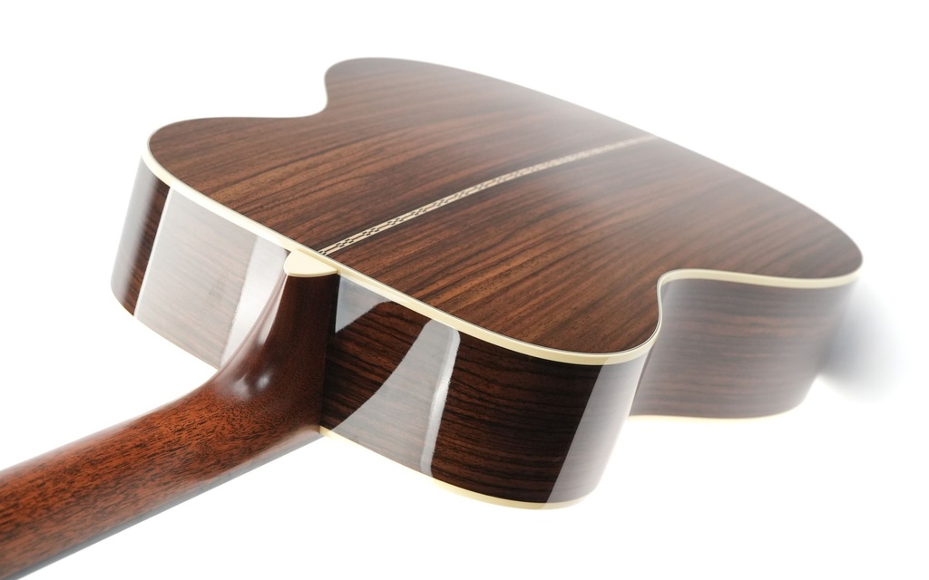 Martin OM28 Standard Refresh Natural 2025-9.jpg