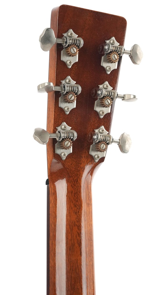 Atkin 000 Essential Shade Top-6.jpg