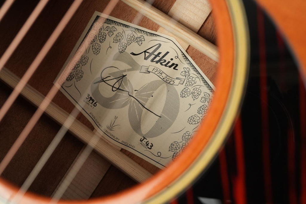 Atkin J43 Mahogany Spruce Natural-12.jpg