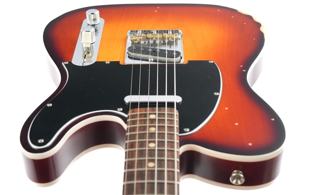 Fender Jason Isbell Custom Telecaster 3 Color Chocolate Burst 2023-12.jpg