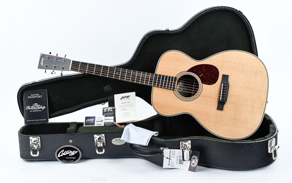 Collings OM2H Indian Rosewood Sitka Spruce.jpg
