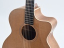 Lowden O22c-5.jpg