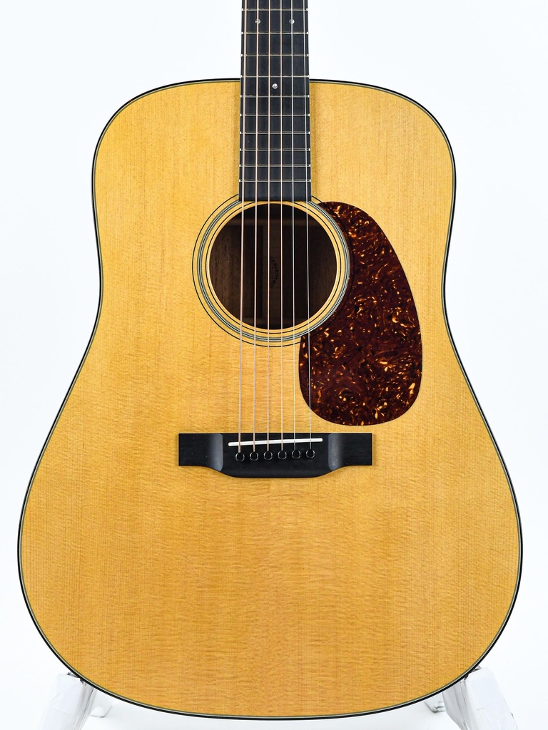 Martin D18 Reimagined-3.jpg