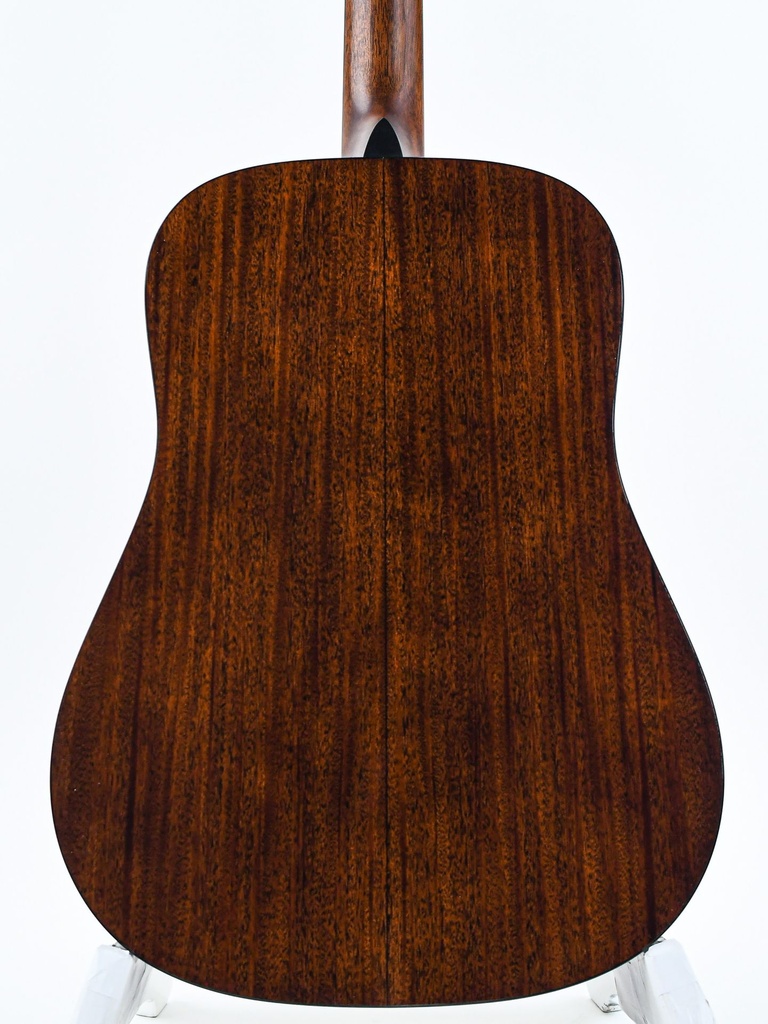 Martin D18 Reimagined-6.jpg