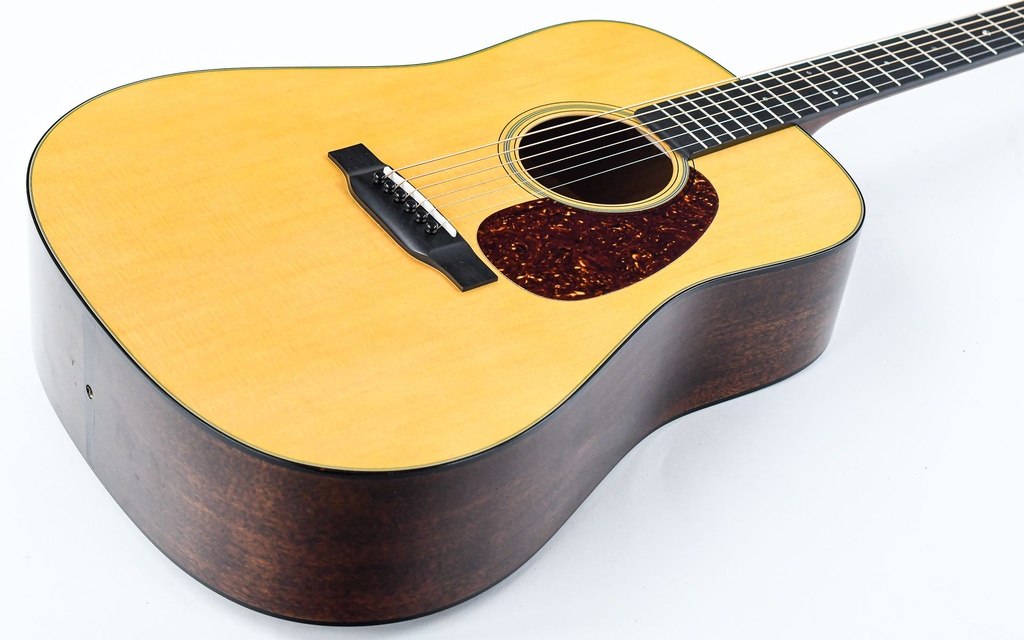 Martin D18 Reimagined-11.jpg