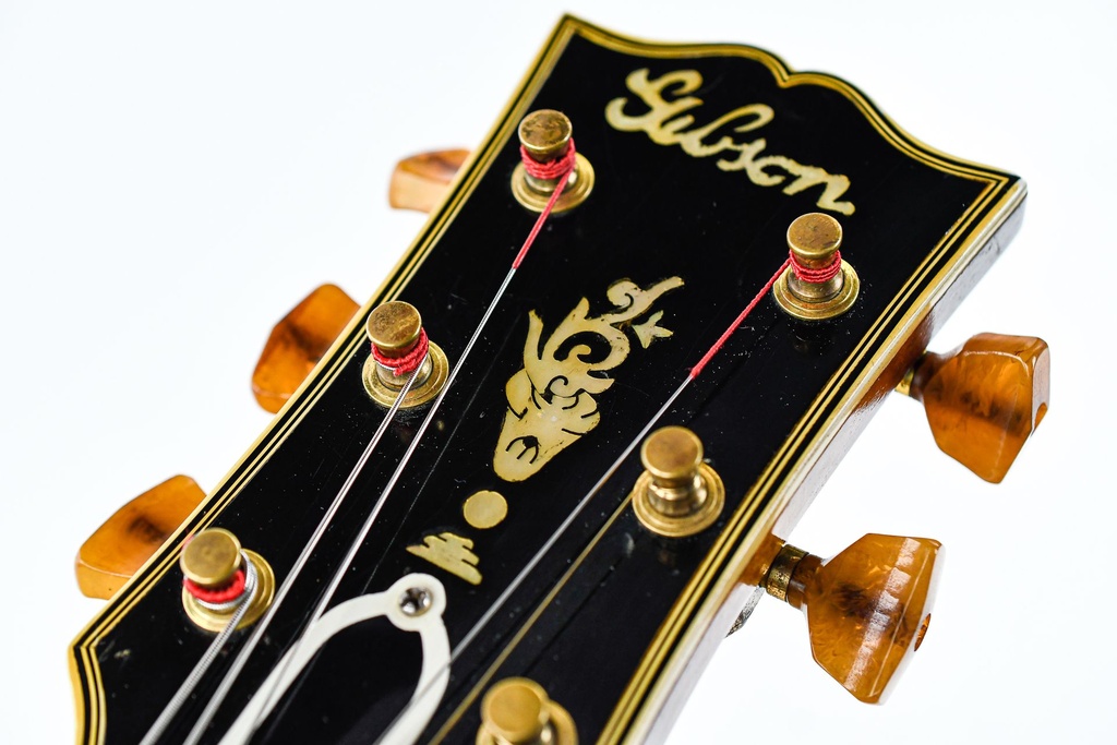 Gibson L5 17 Inch Sunburst 1939-13.jpg