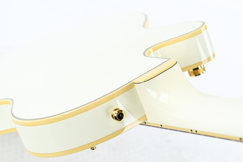 Gretsch G6659TG Players Edition Broadkaster Jr. Vintage White-10.jpg