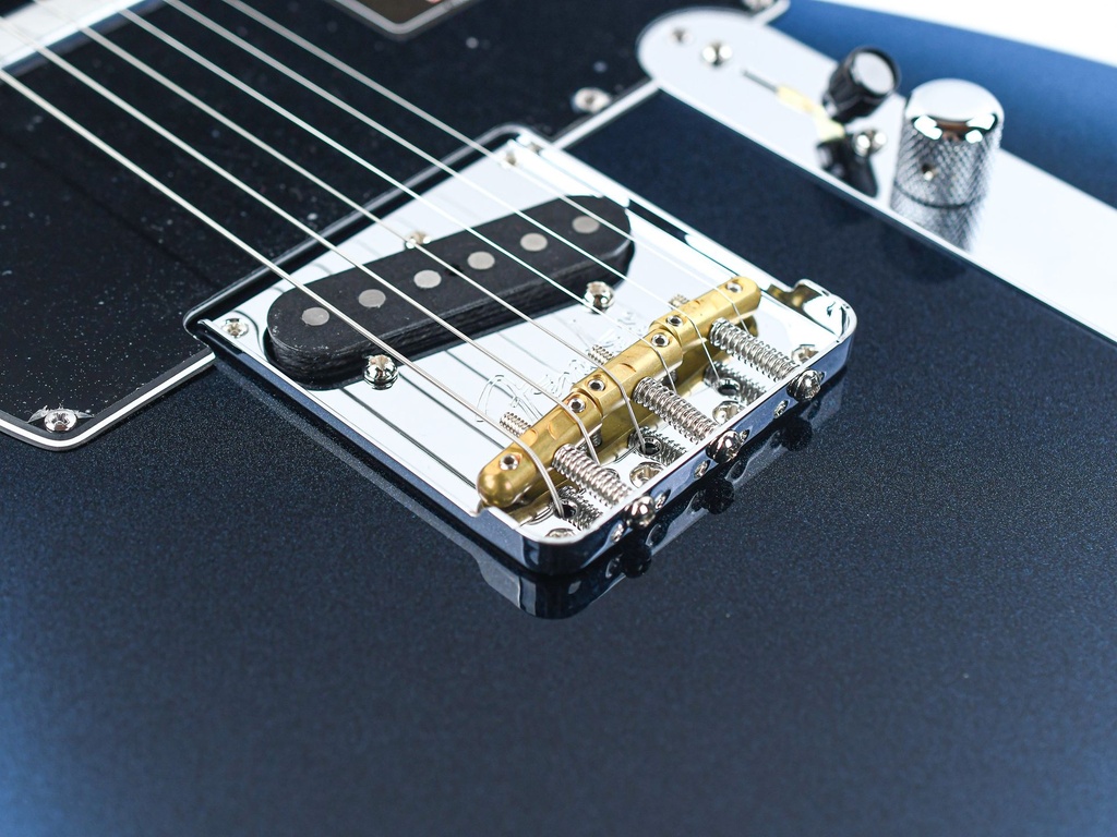 Fender American Pro II Telecaster Rosewood Dark Night-11.jpg