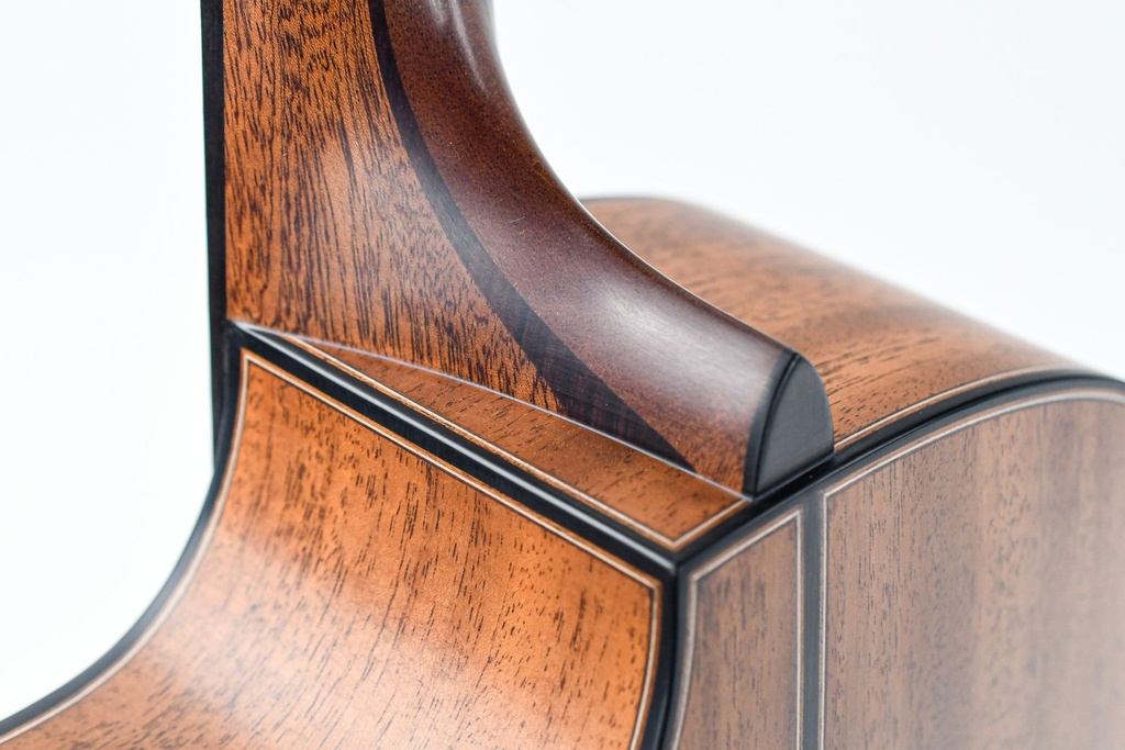 Lowden F50C Limited Edition Church Pew Mahogany Adirondack-12.jpg