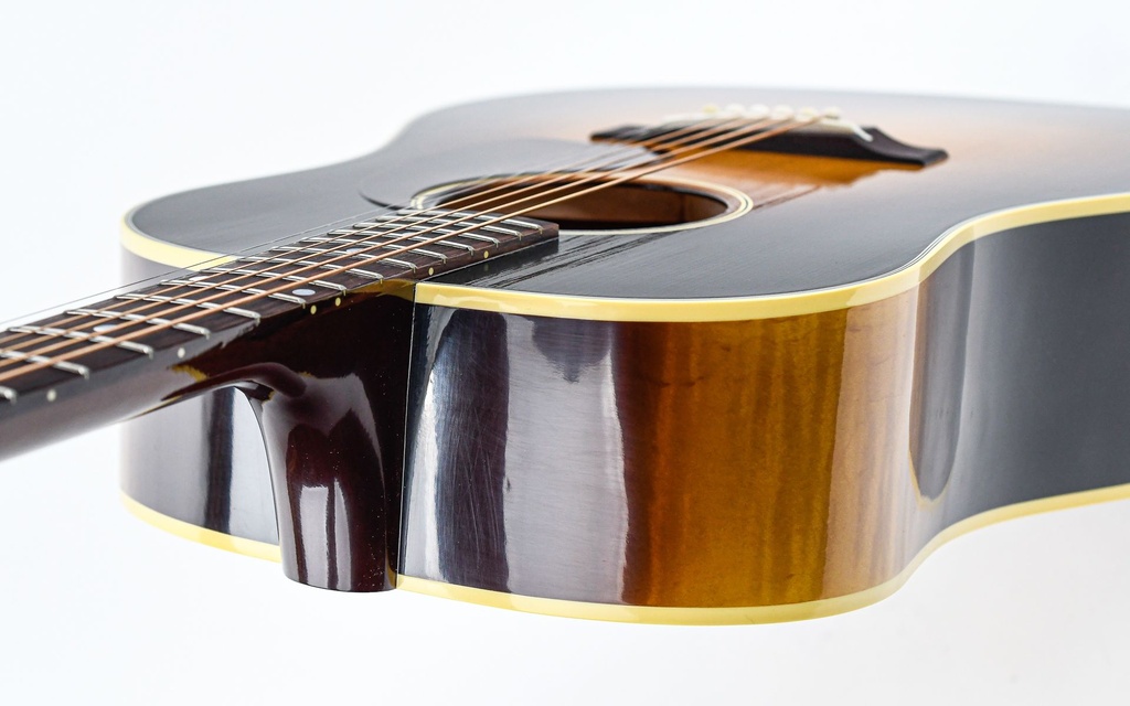 Gibson 1942 Banner J45 Maple-8.jpg