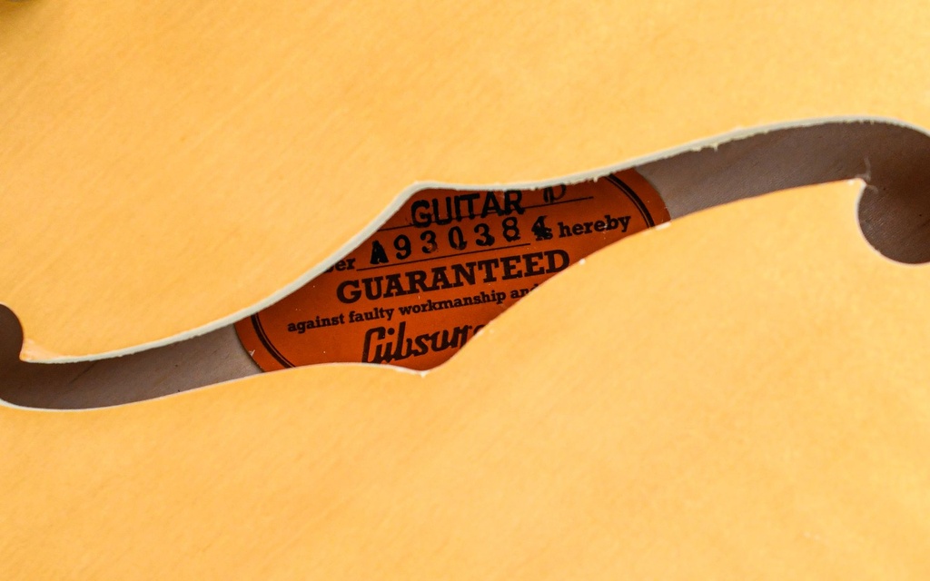 Gibson Custom 1959 ES335 Reissue VOS Vintage Natural-11.jpg