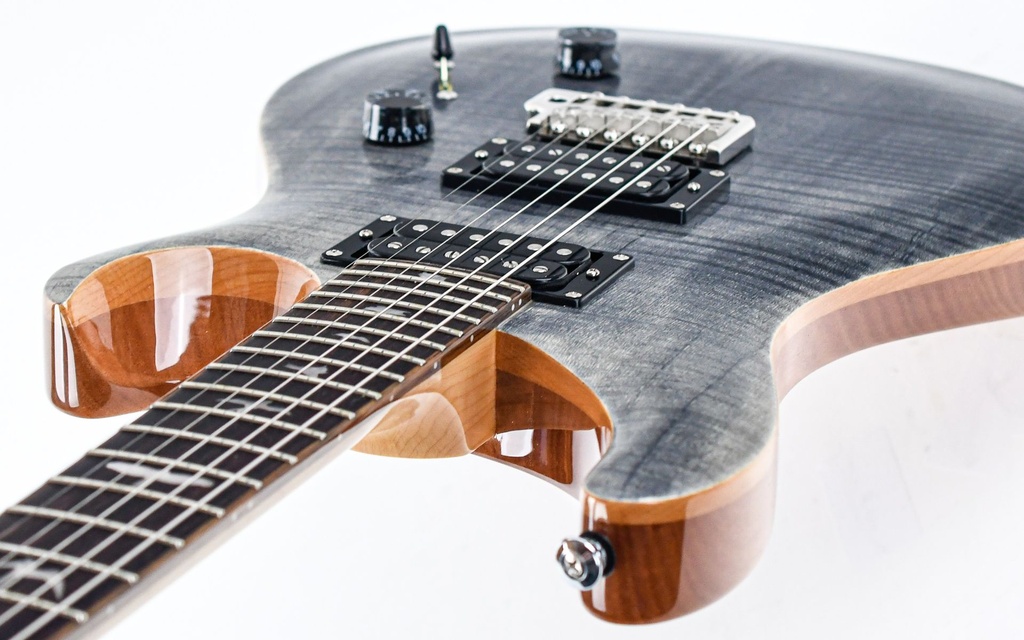 PRS SE Custom 24 Charcoal-8.jpg