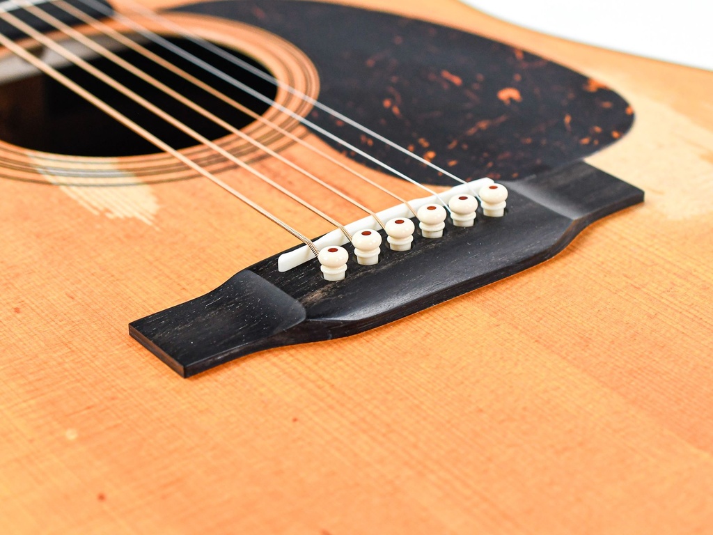 Martin D28 Street Legend-10.jpg