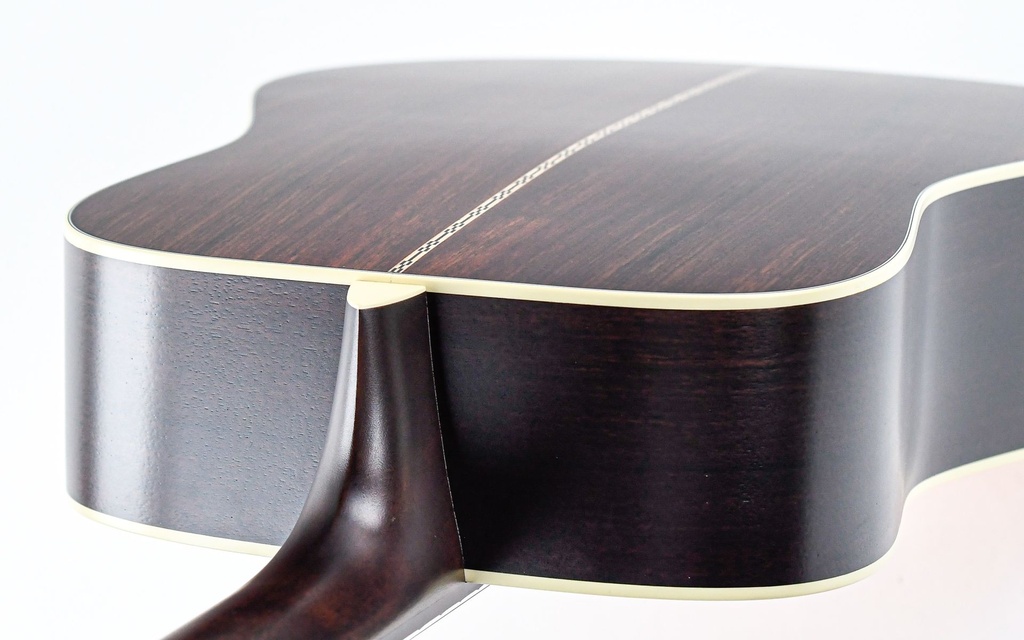 Martin D28 Street Legend-9.jpg